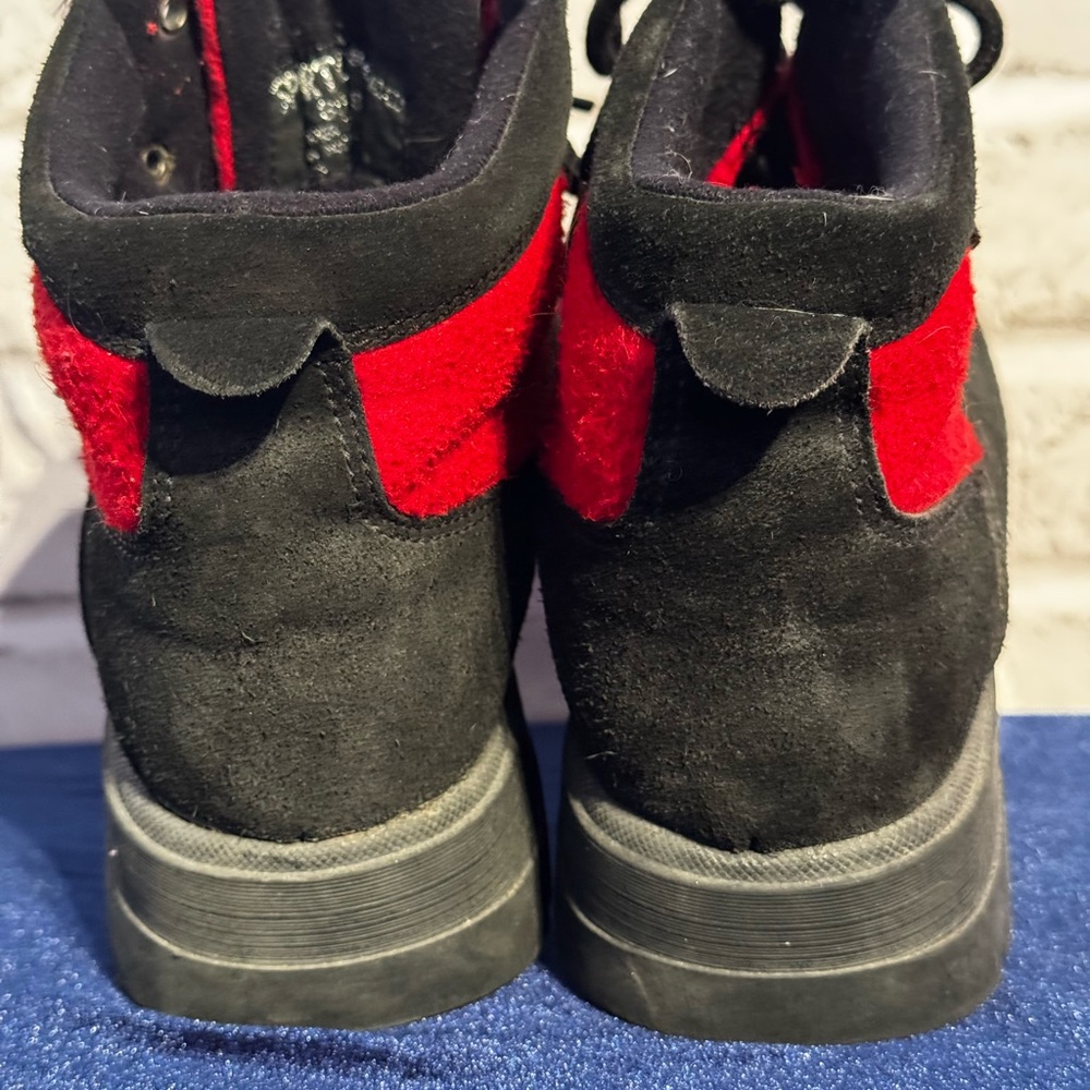🔥 Polar Red & Black Hiking/Combat Boots – Size 9🔥 - Picture 7 of 11